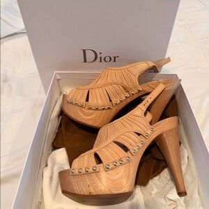 Christian Dior heels worn two times perfect condition
